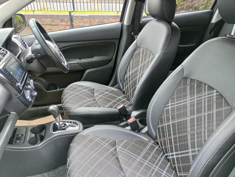 MITSUBISHI MIRAGE