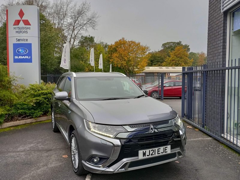 MITSUBISHI OUTLANDER