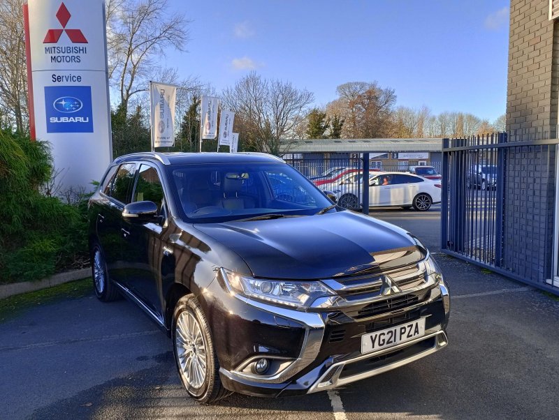 MITSUBISHI OUTLANDER