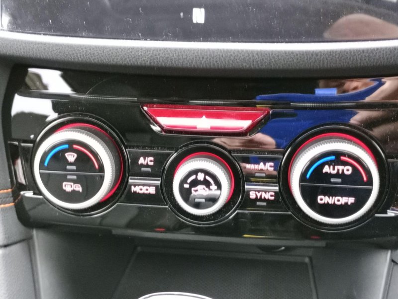 SUBARU XV