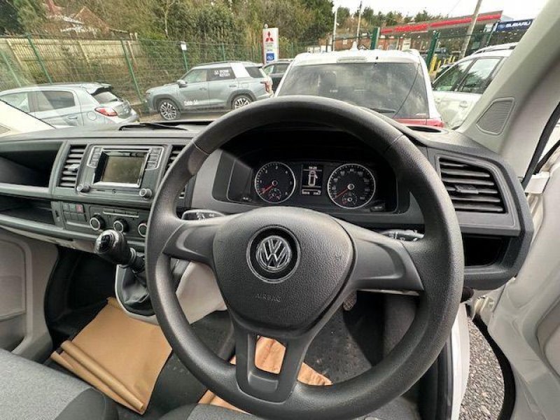 VOLKSWAGEN TRANSPORTER