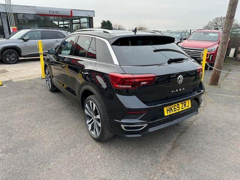 VOLKSWAGEN T-ROC