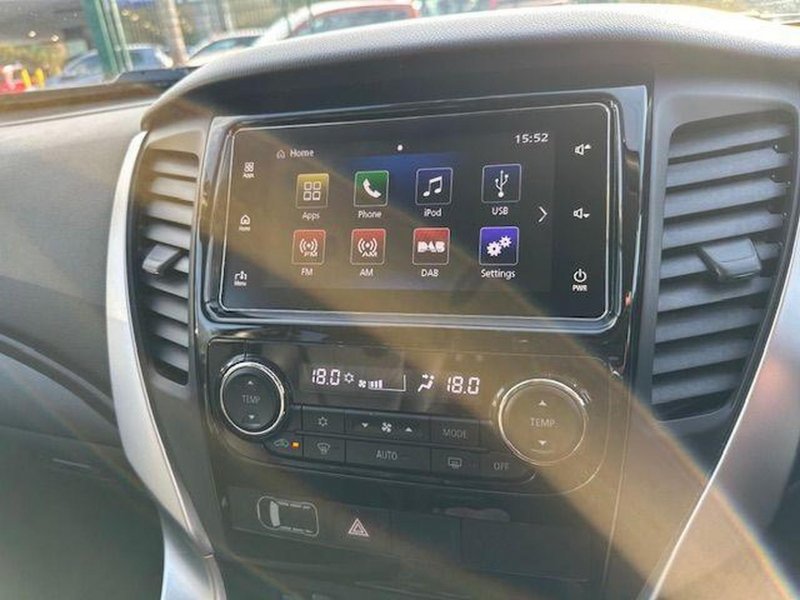 MITSUBISHI SHOGUN SPORT