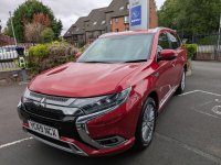 MITSUBISHI OUTLANDER