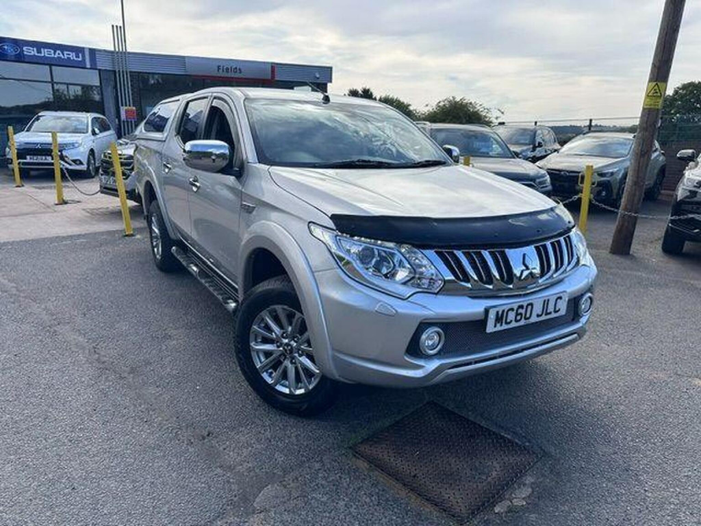2015 Mitsubishi L200
