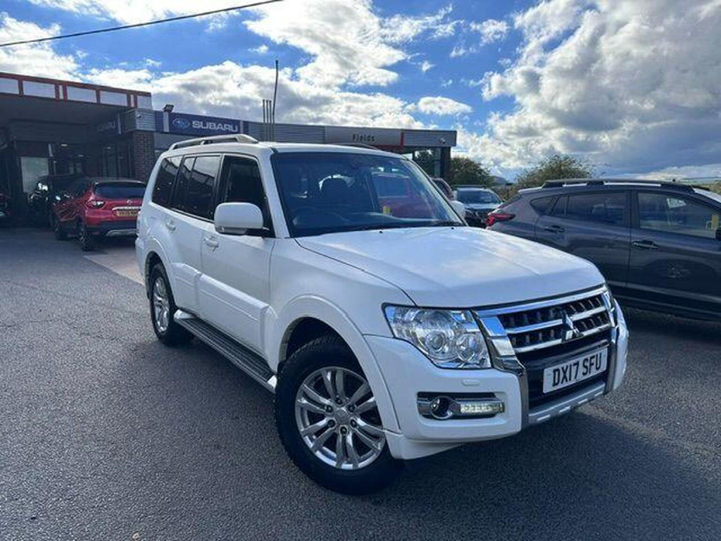 2017 Mitsubishi Shogun